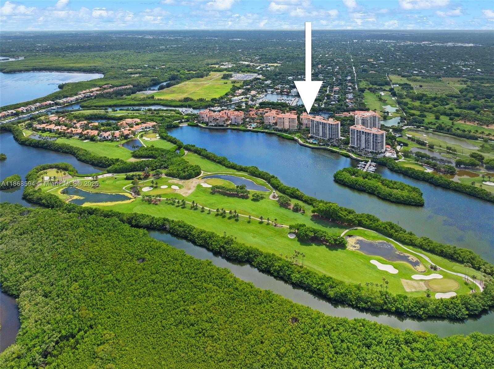 Small Image of 13633 DEERING BAY DR #225, Coral Gables Number 49