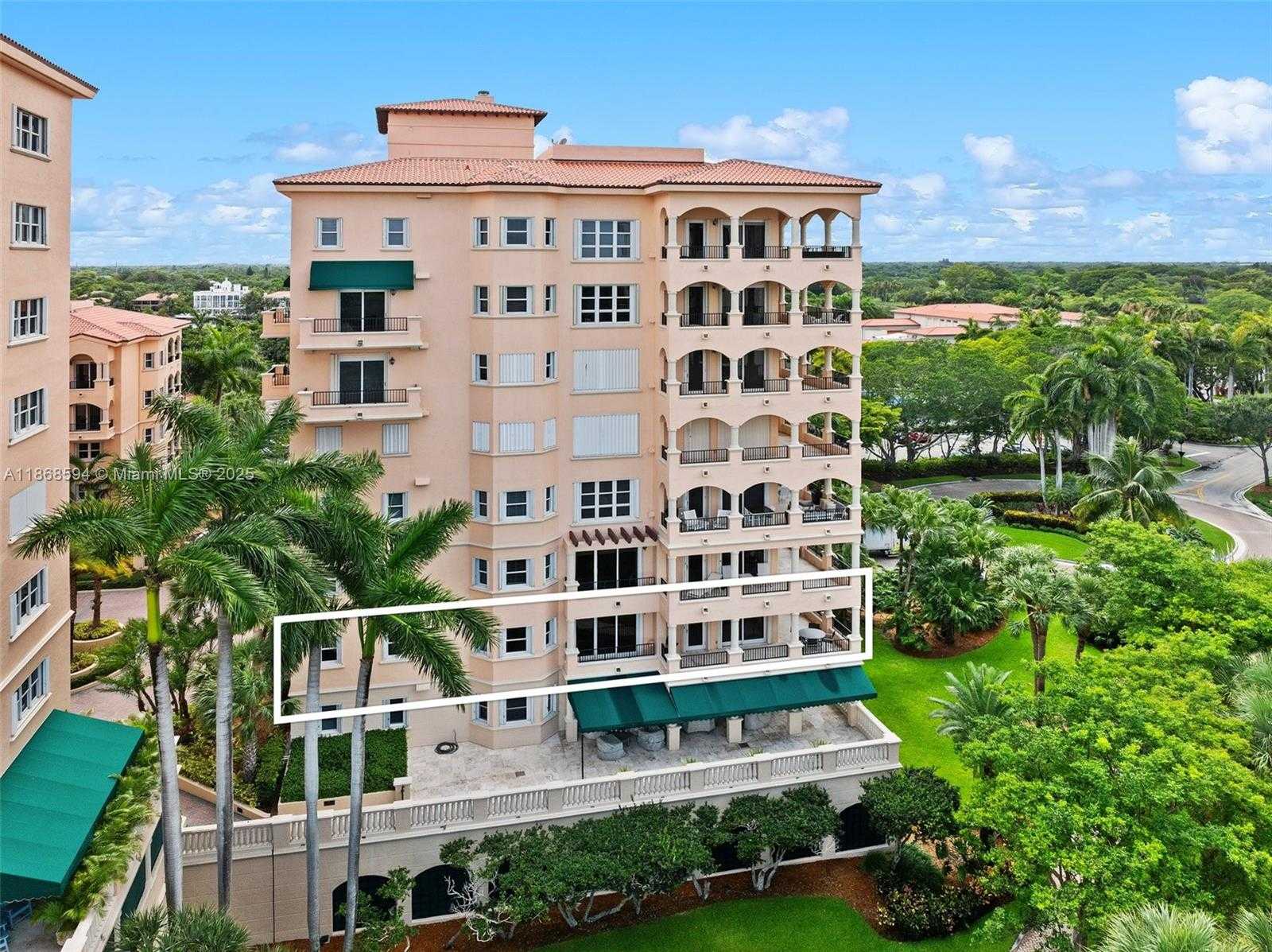 Small Image of 13633 DEERING BAY DR #225, Coral Gables Number 5