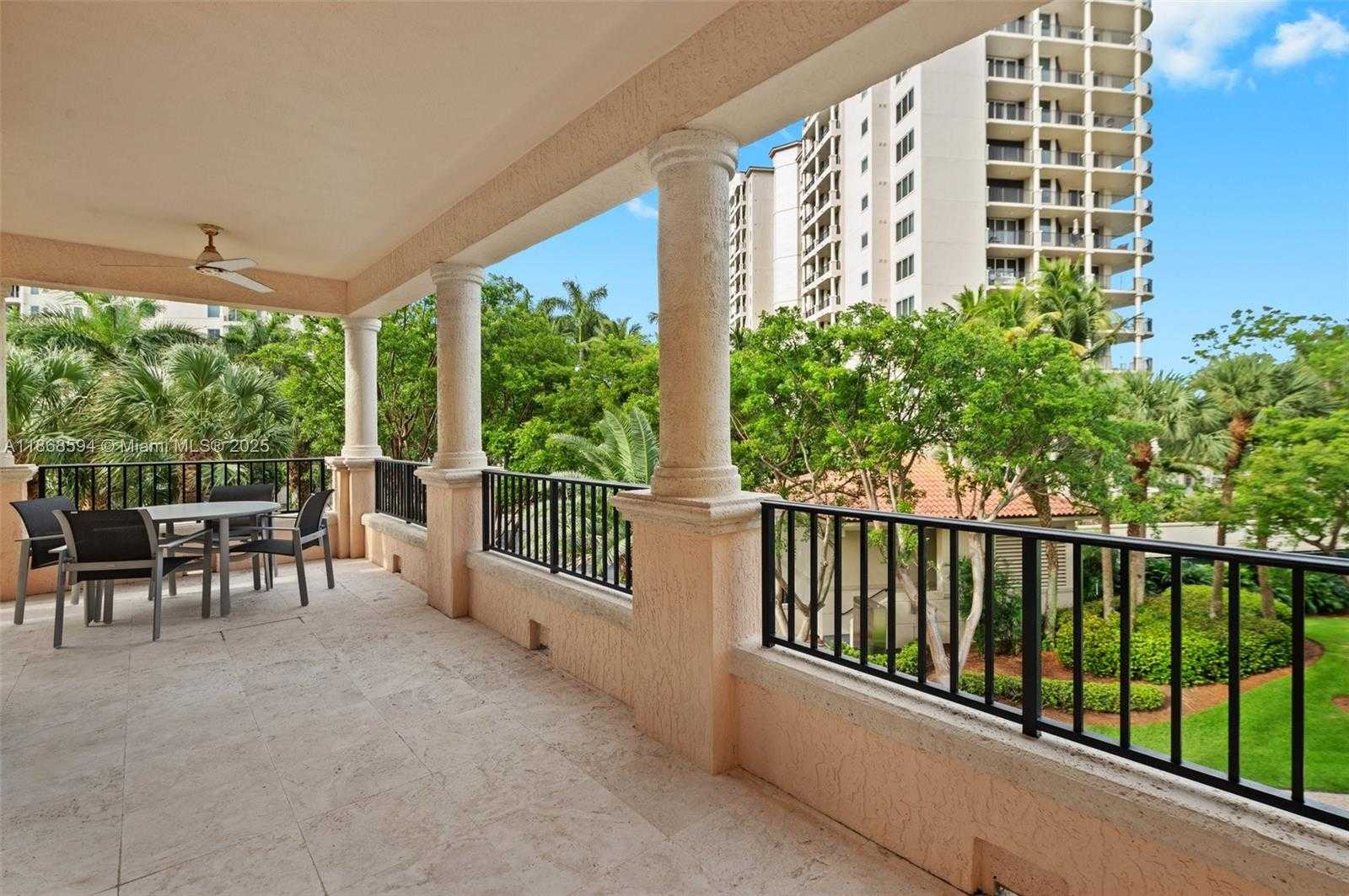 Small Image of 13633 DEERING BAY DR #225, Coral Gables Number 7