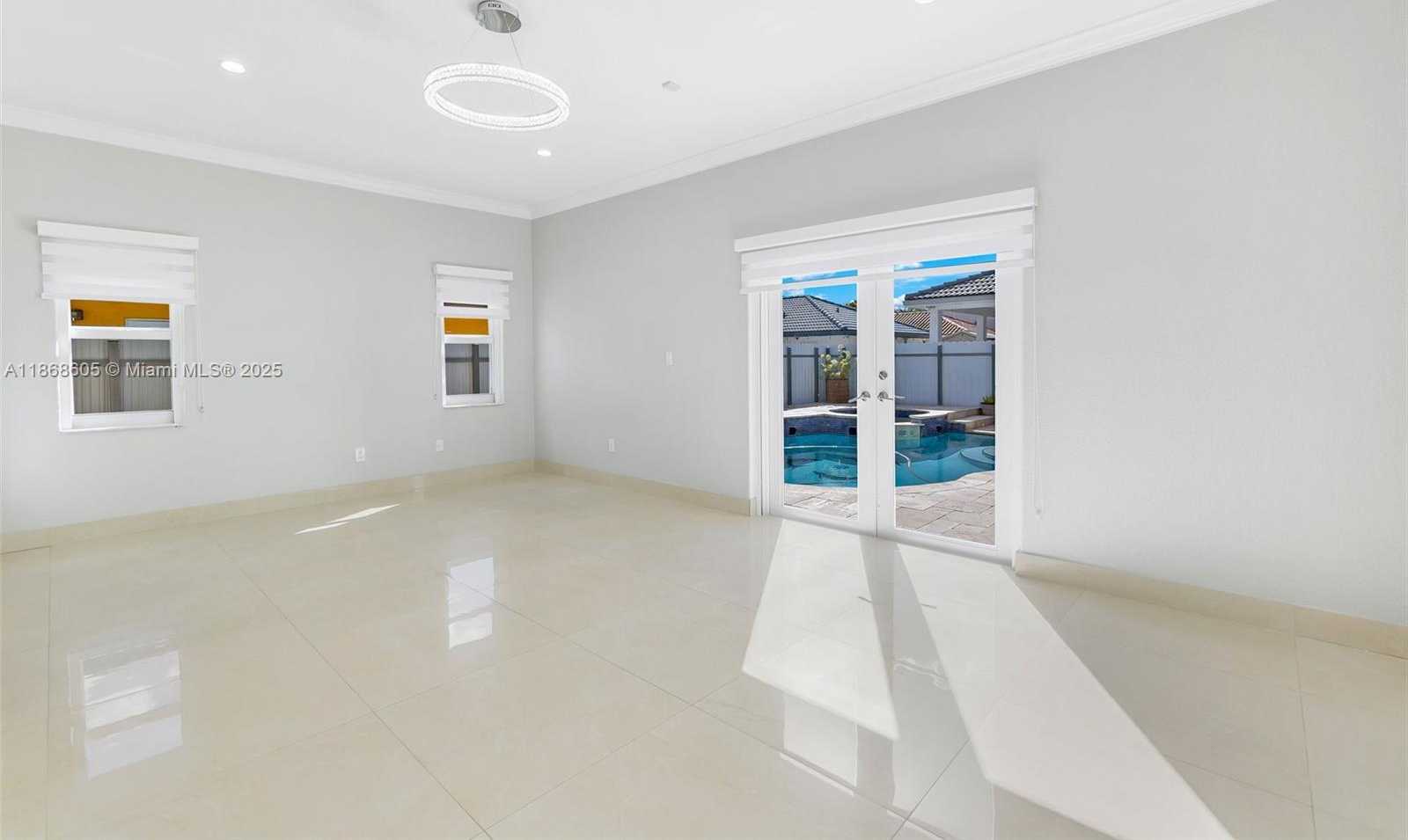 Small Image of 14813 NORTH WEST 87TH PL, Miami Lakes Number 26