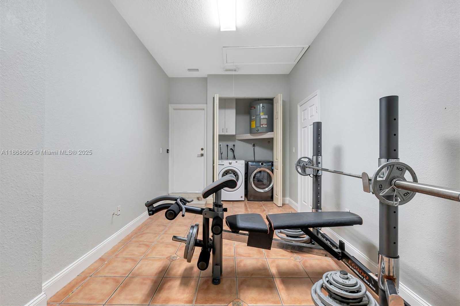 Small Image of 14813 NORTH WEST 87TH PL, Miami Lakes Number 37