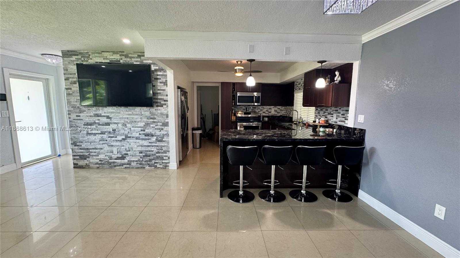 Small Image of 8891 NORTH WEST 11TH ST, Pembroke Pines Number 8