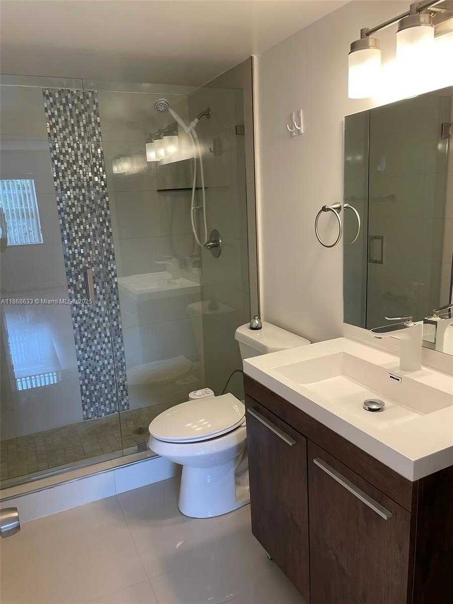 Small Image of 8405 NORTH WEST 8TH ST #409, Miami Number 6