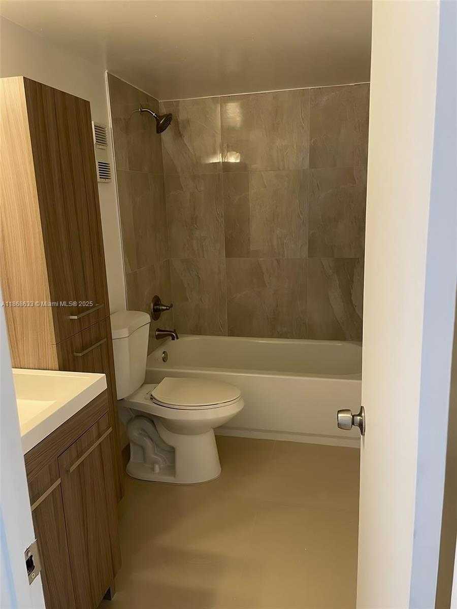 Small Image of 8405 NORTH WEST 8TH ST #409, Miami Number 7