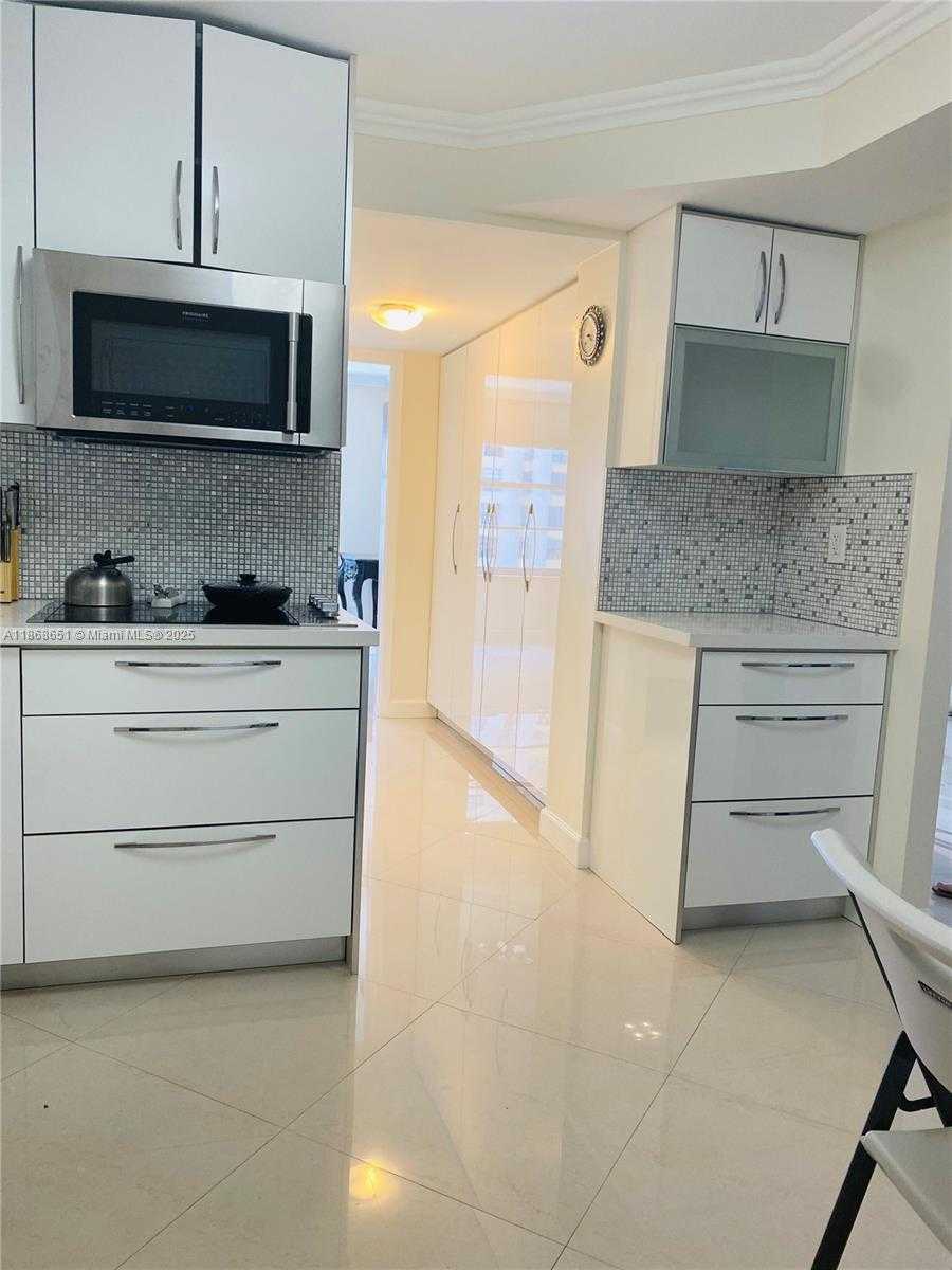 Small Image of 230 174TH ST #507, Sunny Isles Beach Number 10