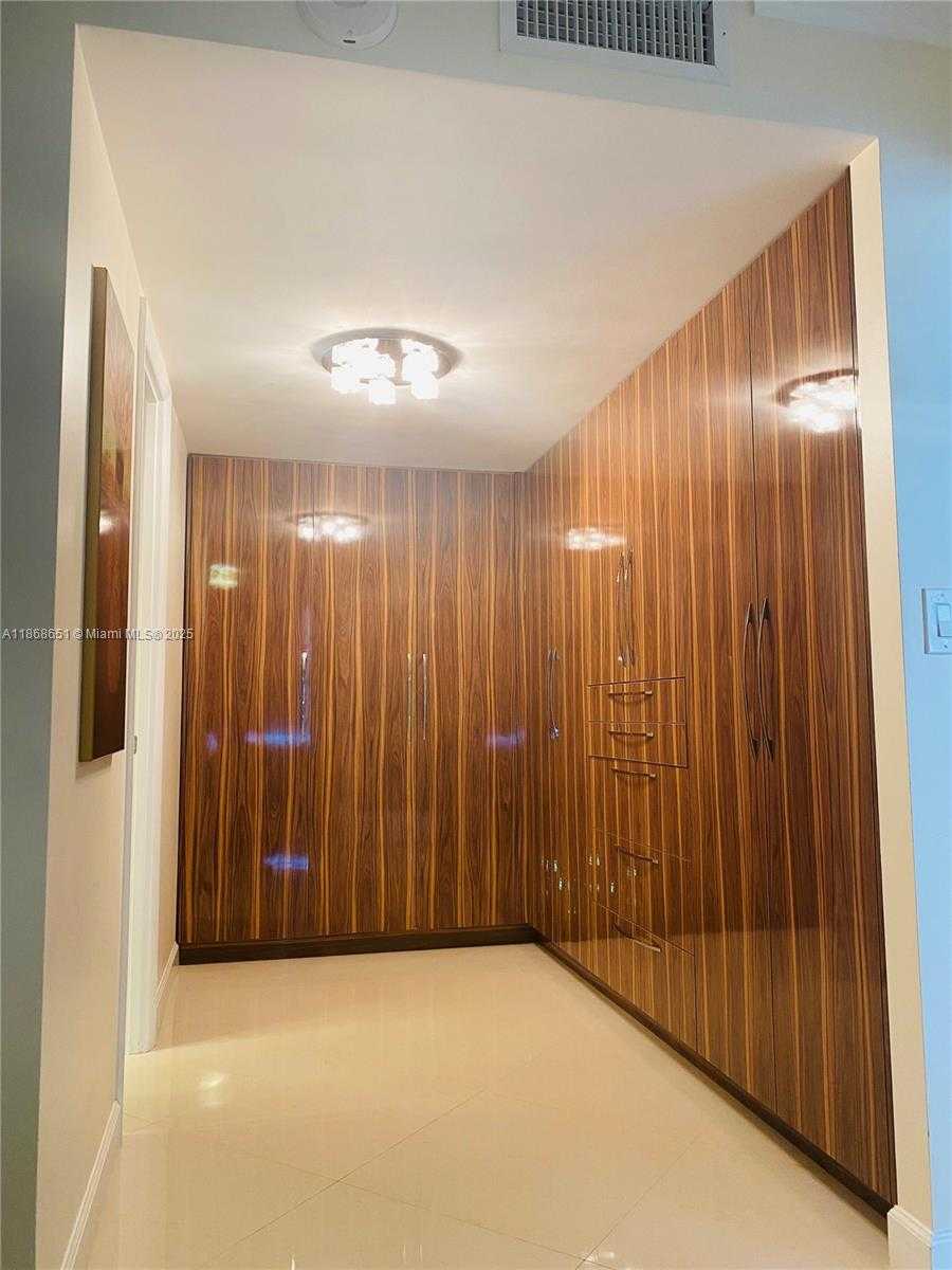 Small Image of 230 174TH ST #507, Sunny Isles Beach Number 16
