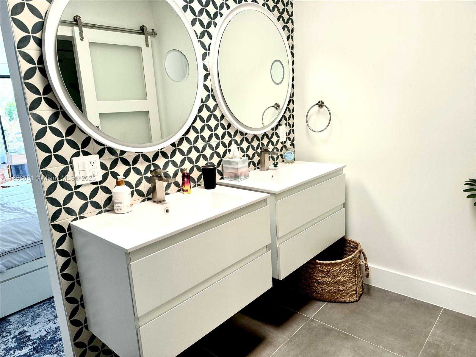 Small Image of 3553 MAGELLAN CIR #318-1, Aventura Number 15