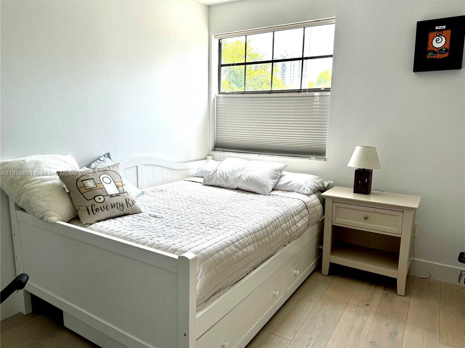 Small Image of 3553 MAGELLAN CIR #318-1, Aventura Number 18