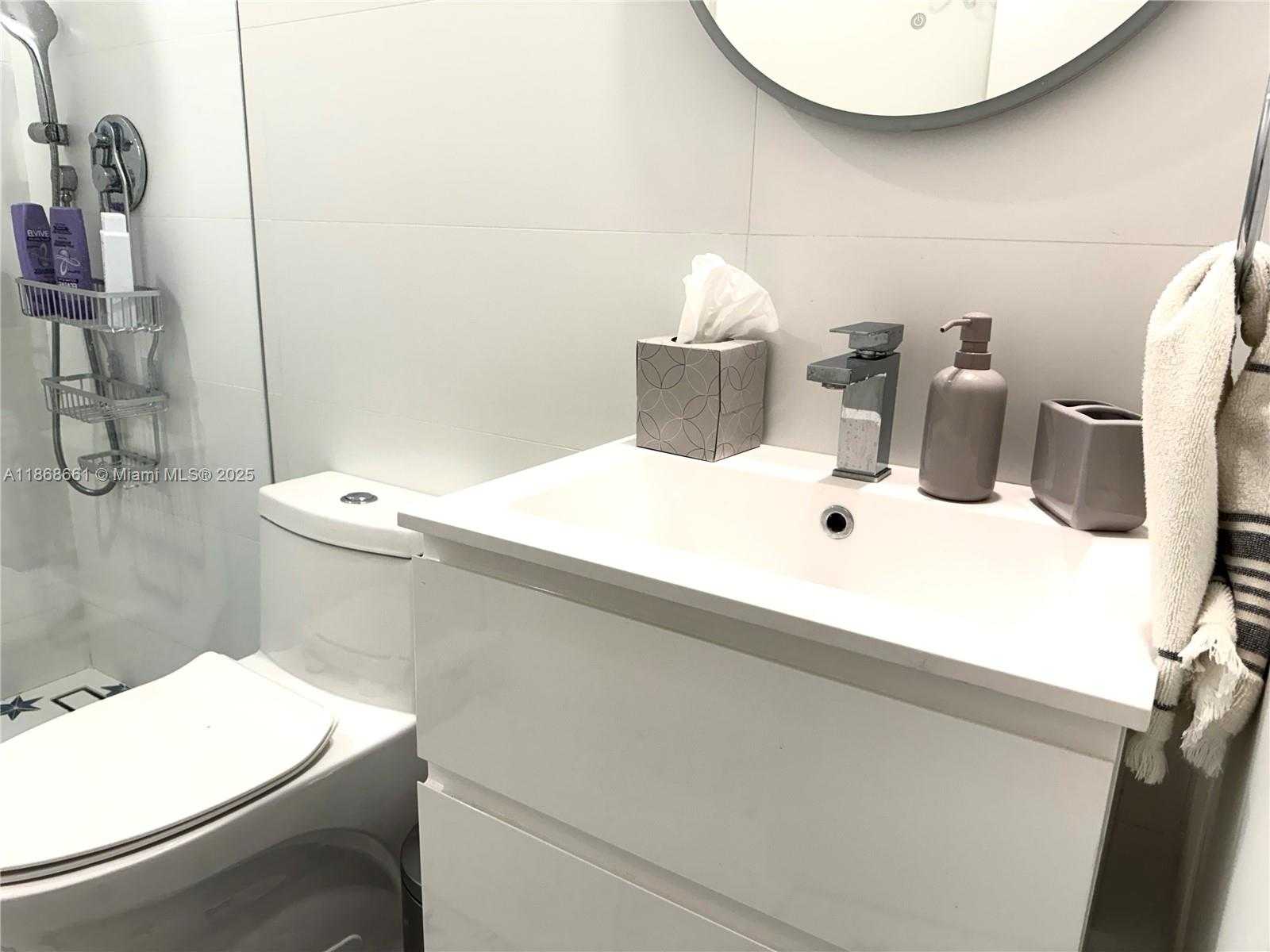 Small Image of 3553 MAGELLAN CIR #318-1, Aventura Number 19