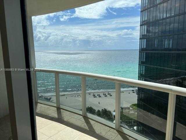 Small Image of 17201 COLLINS AVE #1405, Sunny Isles Beach Number 9