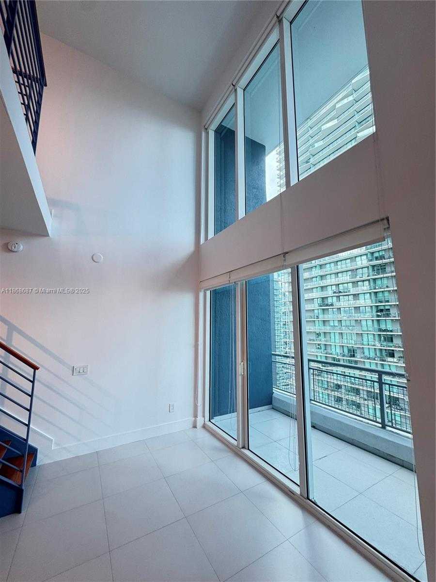 Small Image of 60 SOUTH WEST 13TH ST #2606, Miami Number 13