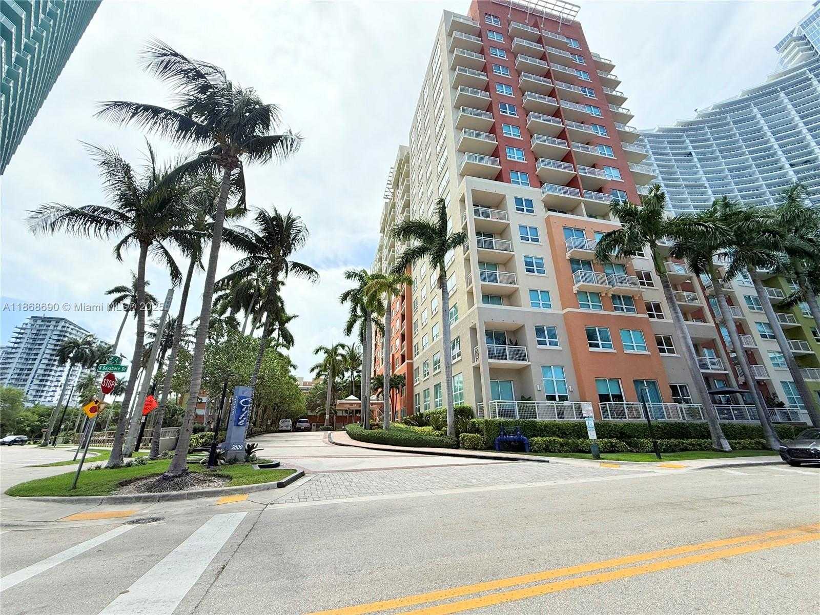 Small Image of 2000 NORTH BAYSHORE DR #218, Miami Number 25