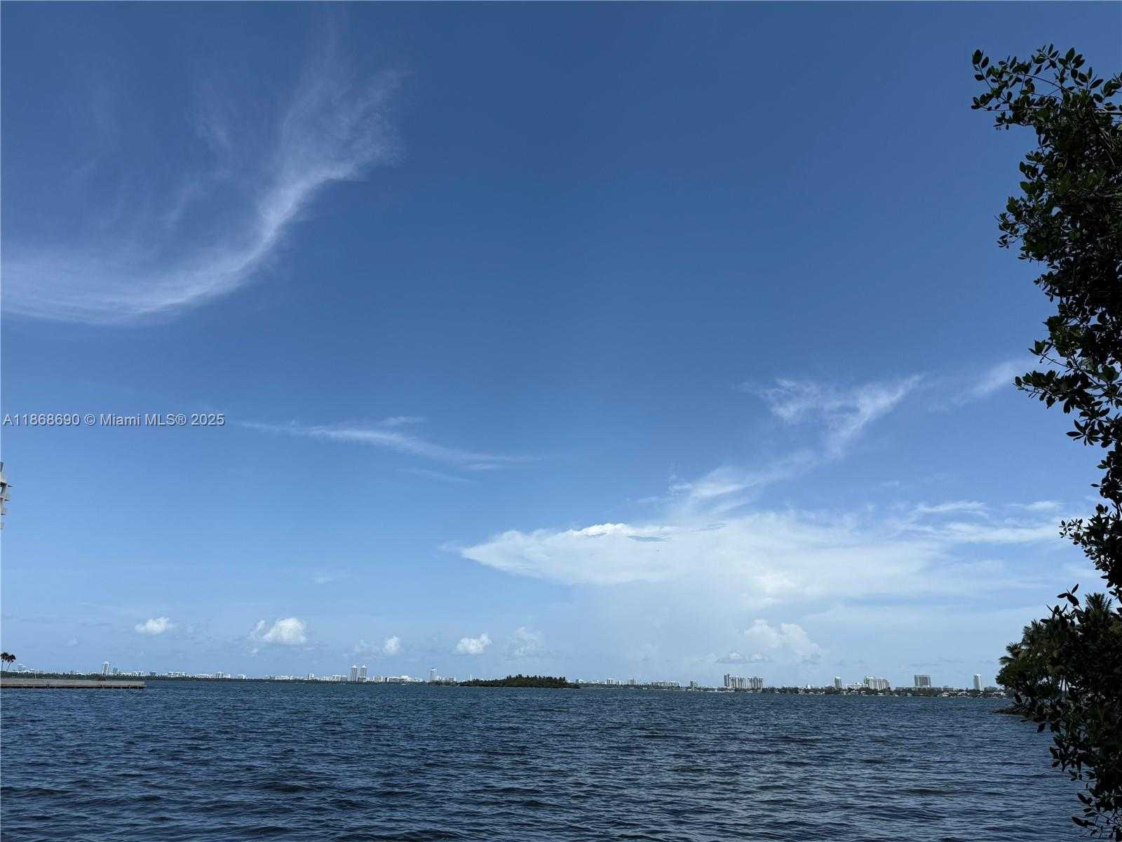 Small Image of 2000 NORTH BAYSHORE DR #218, Miami Number 52