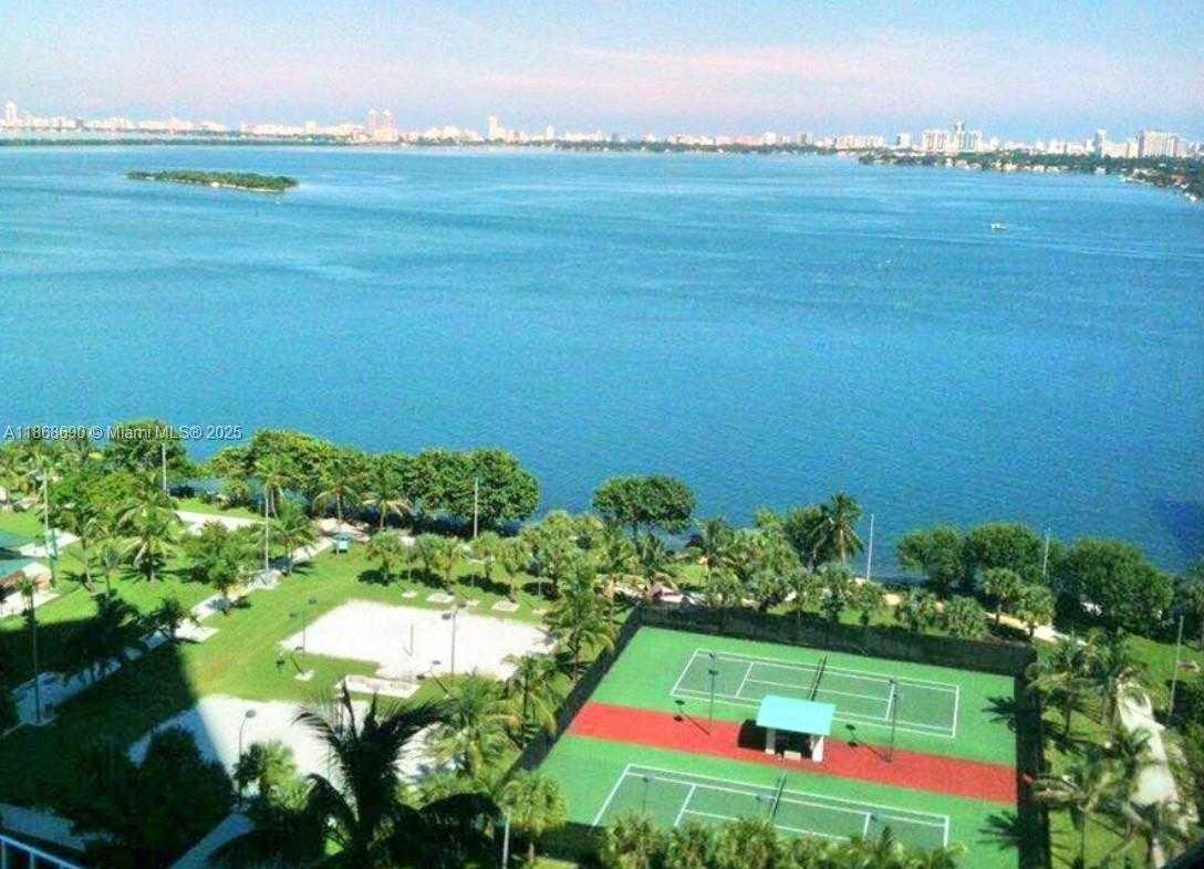 Small Image of 2000 NORTH BAYSHORE DR #218, Miami Number 65