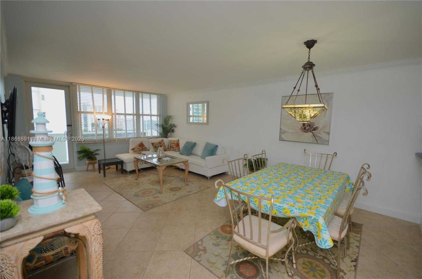 Small Image of 3725 SOUTH OCEAN DR #1022, Hollywood Number 10