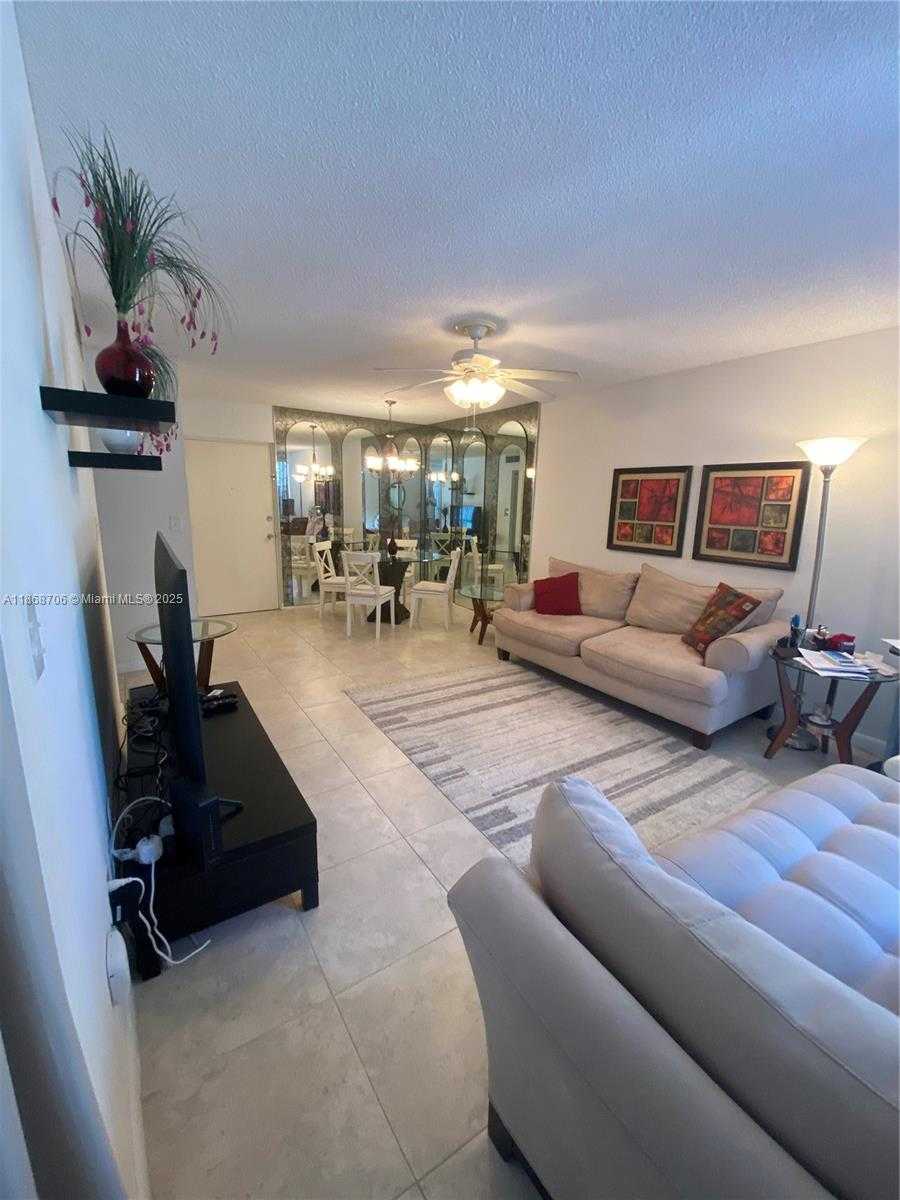 Small Image of 200 177TH DR #216, Sunny Isles Beach Number 8