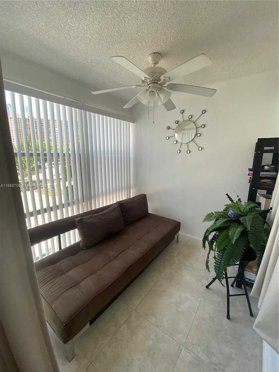 Small Image of 200 177TH DR #216, Sunny Isles Beach Number 9
