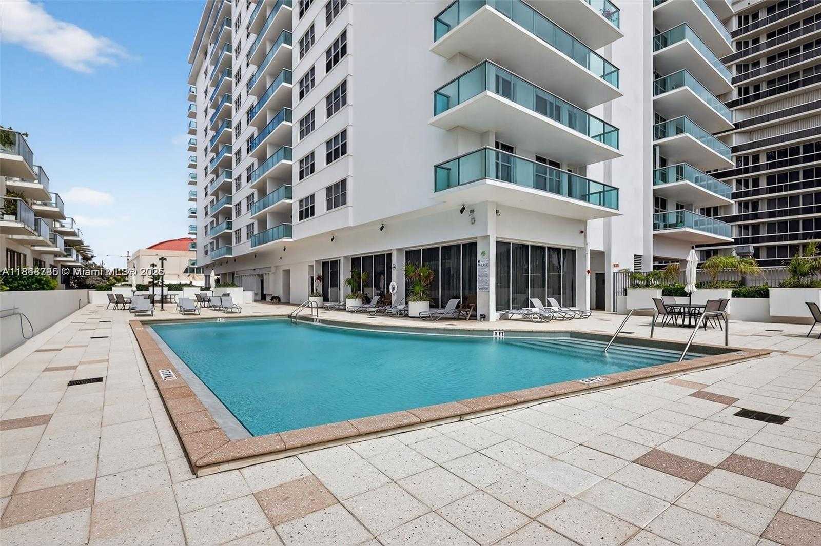 Small Image of 9511 COLLINS AVE #410, Surfside Number 32