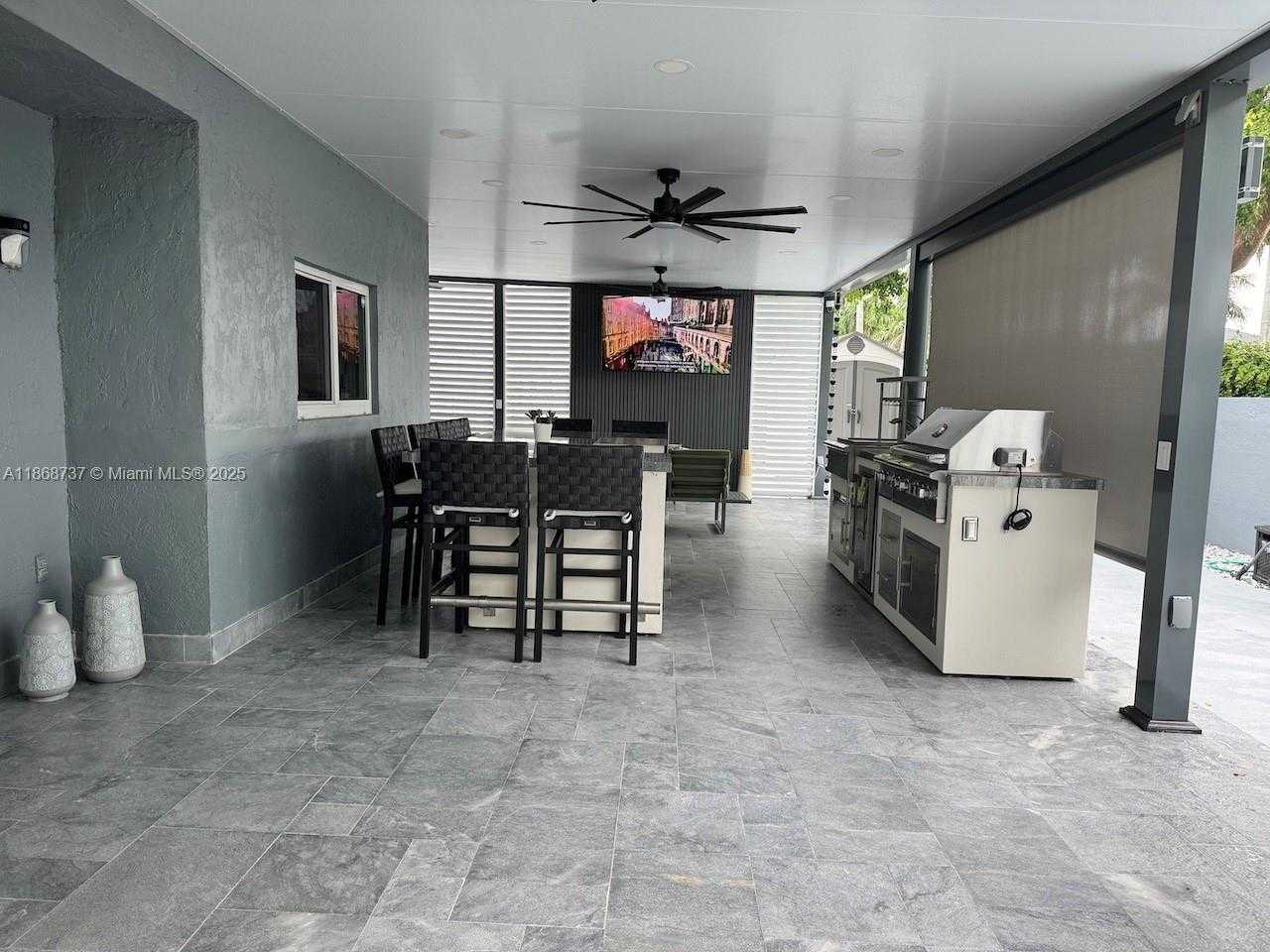 Small Image of 9368 SOUTH WEST 146TH PL, Miami Number 31