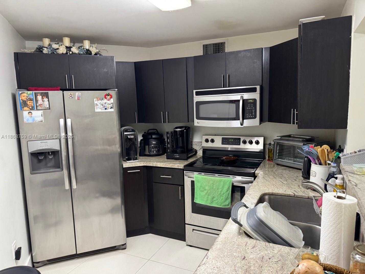 Small Image of 10245 NORTH WEST 9TH ST CIR #114-9, Miami Number 7