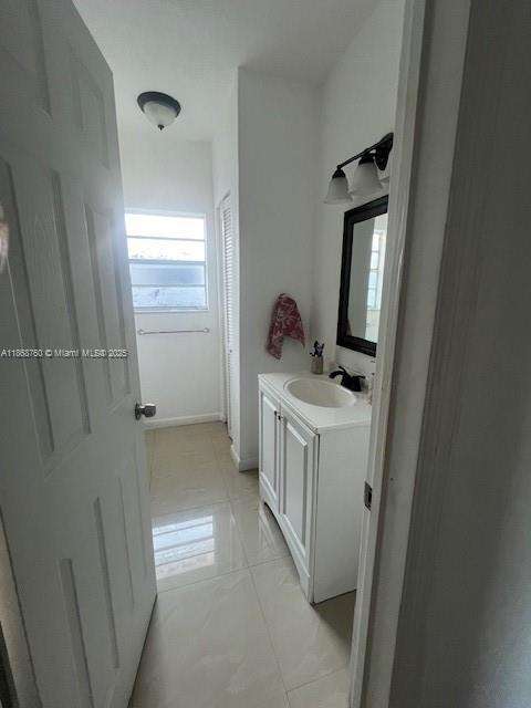 Small Image of 934 79TH TER #2, Miami Beach Number 4