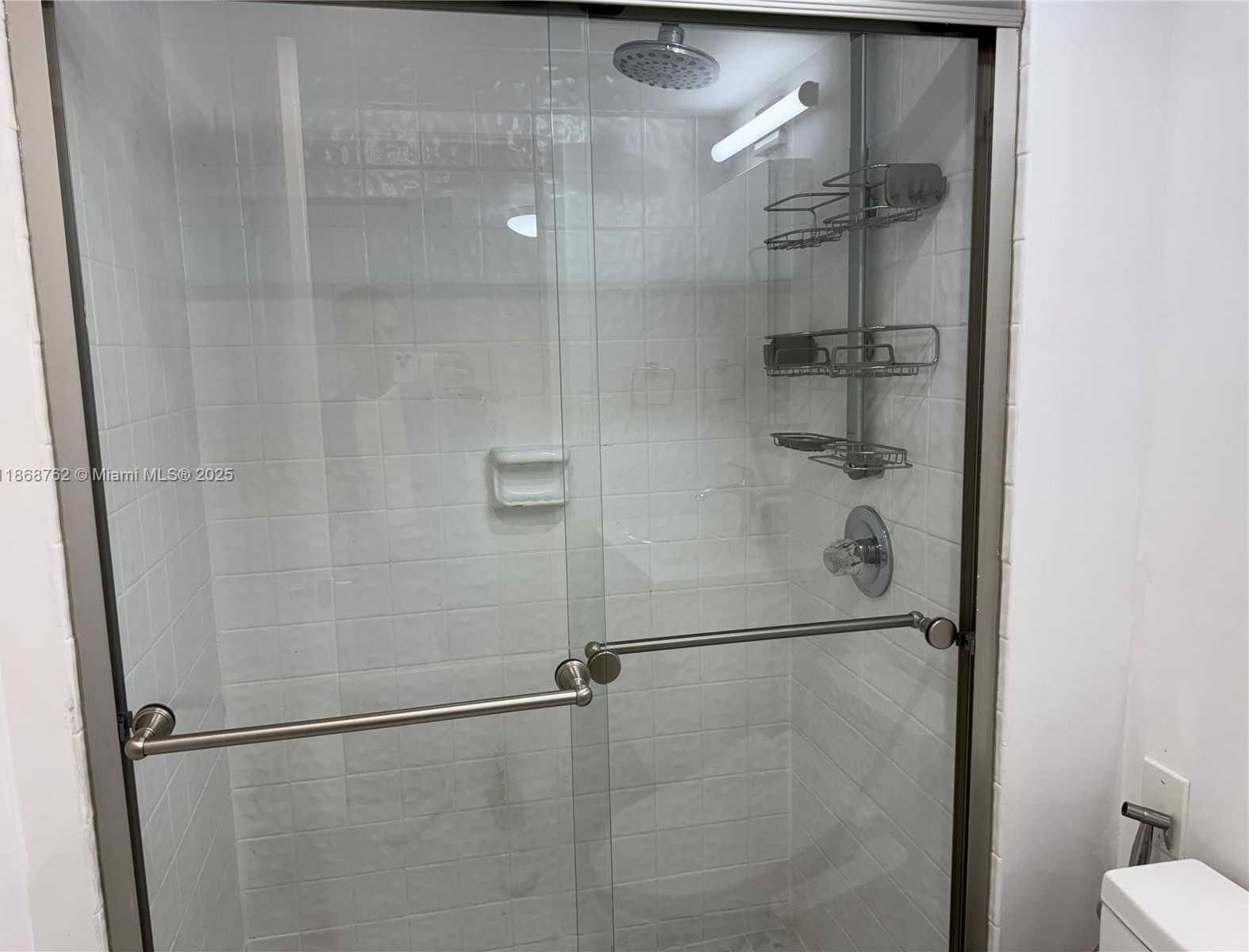 Small Image of 4301 COLLINS AVE #208, Miami Beach Number 10