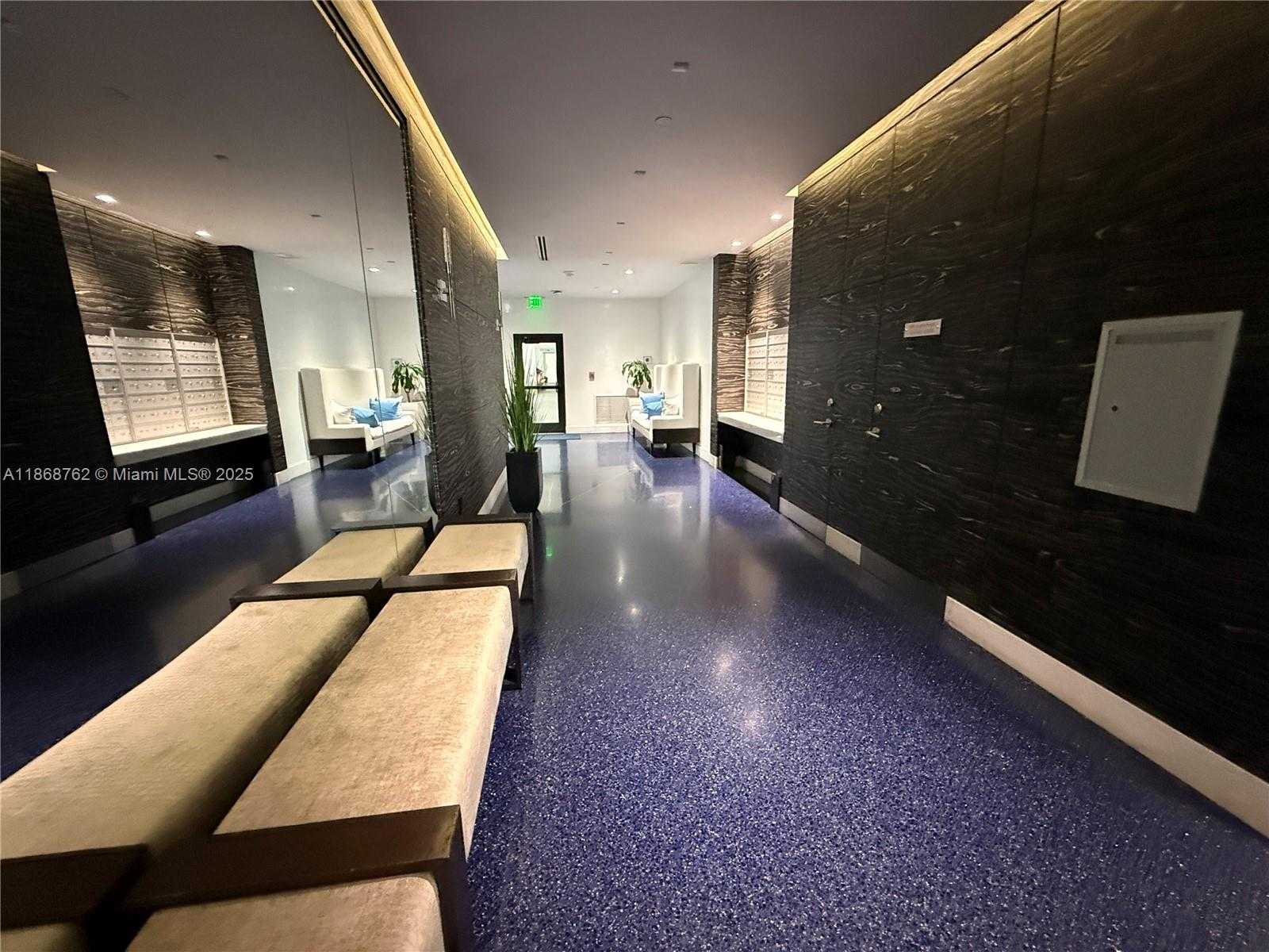 Small Image of 4301 COLLINS AVE #208, Miami Beach Number 27