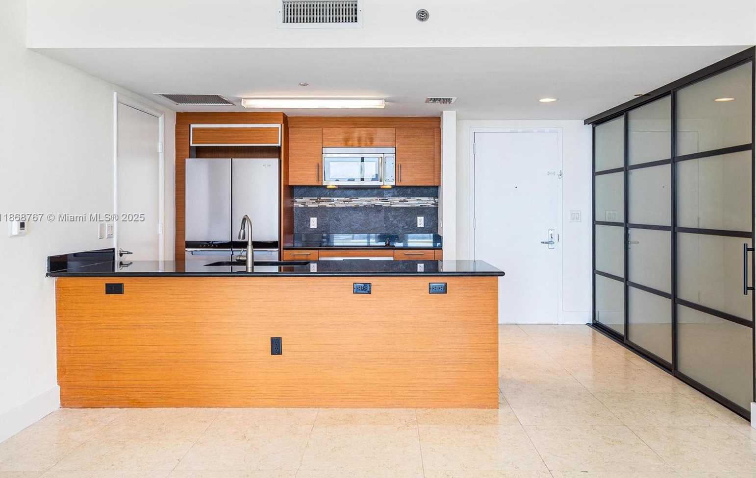 Small Image of 50 BISCAYNE BLVD #1706, Miami Number 12
