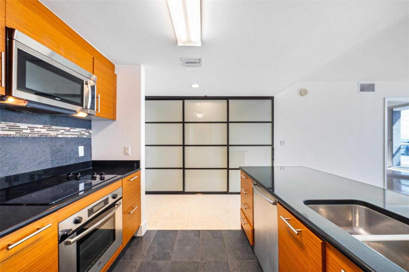 Small Image of 50 BISCAYNE BLVD #1706, Miami Number 13