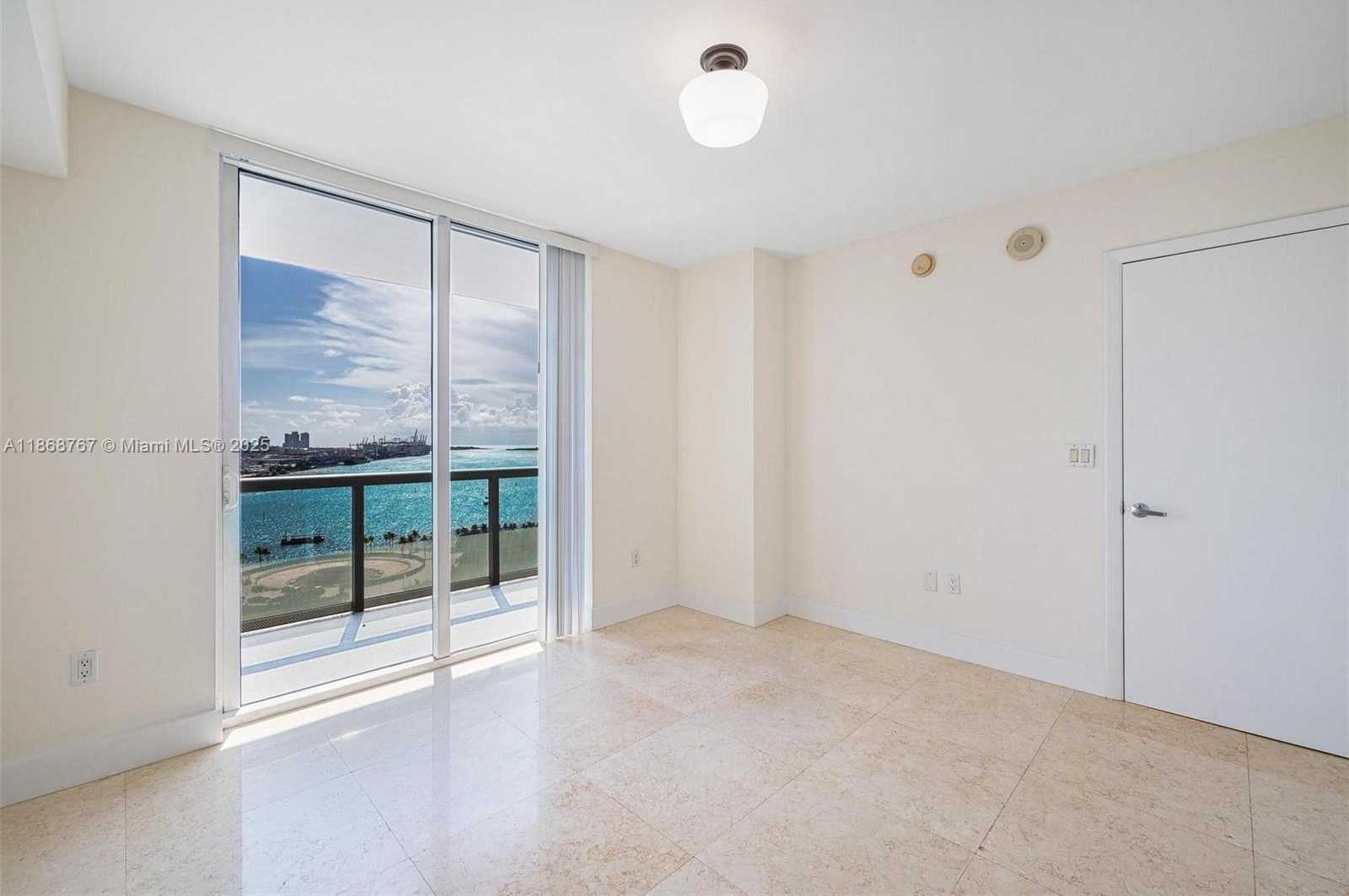 Small Image of 50 BISCAYNE BLVD #1706, Miami Number 21