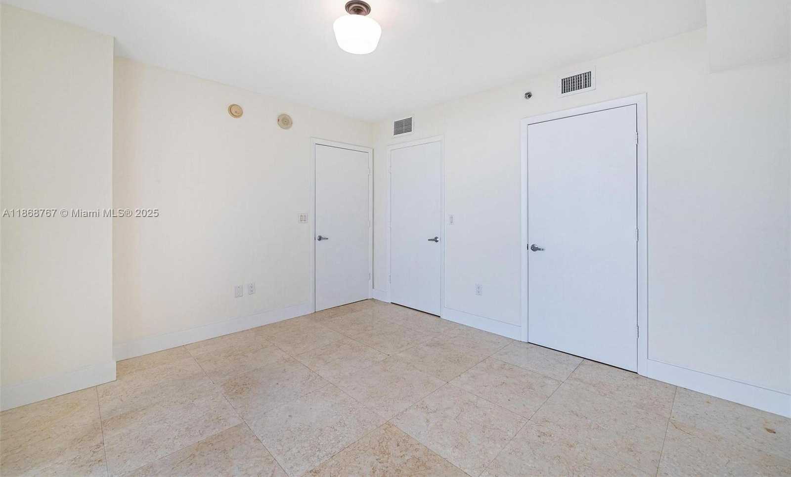 Small Image of 50 BISCAYNE BLVD #1706, Miami Number 22