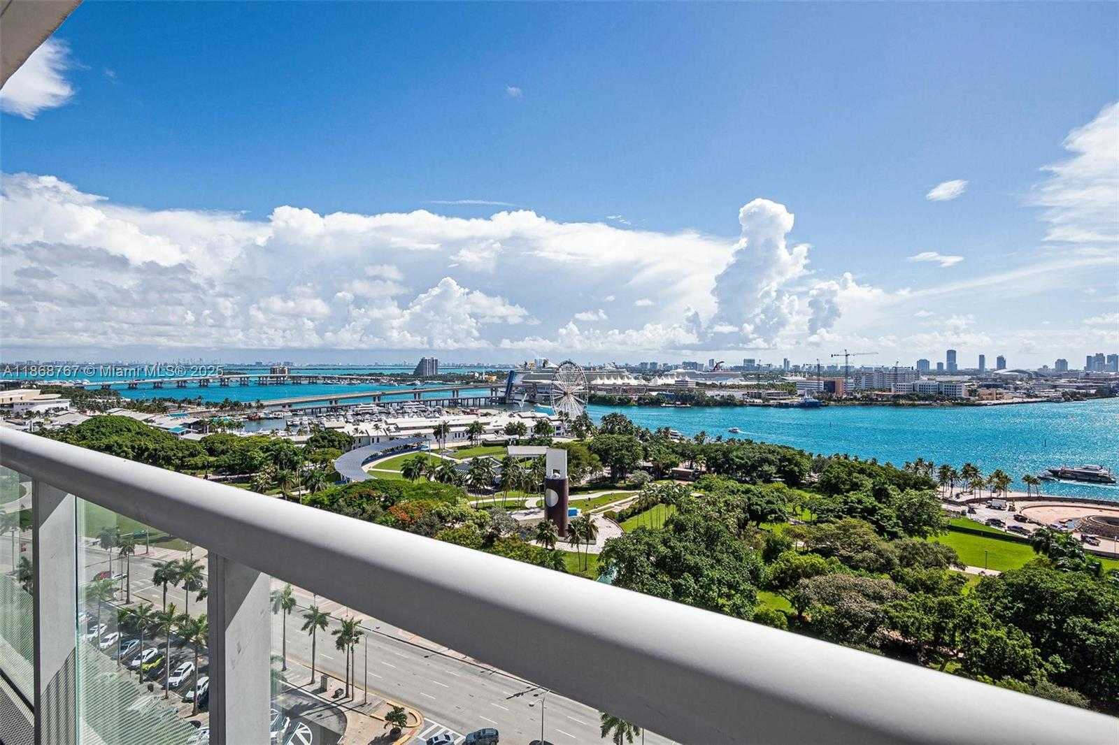 Small Image of 50 BISCAYNE BLVD #1706, Miami Number 40