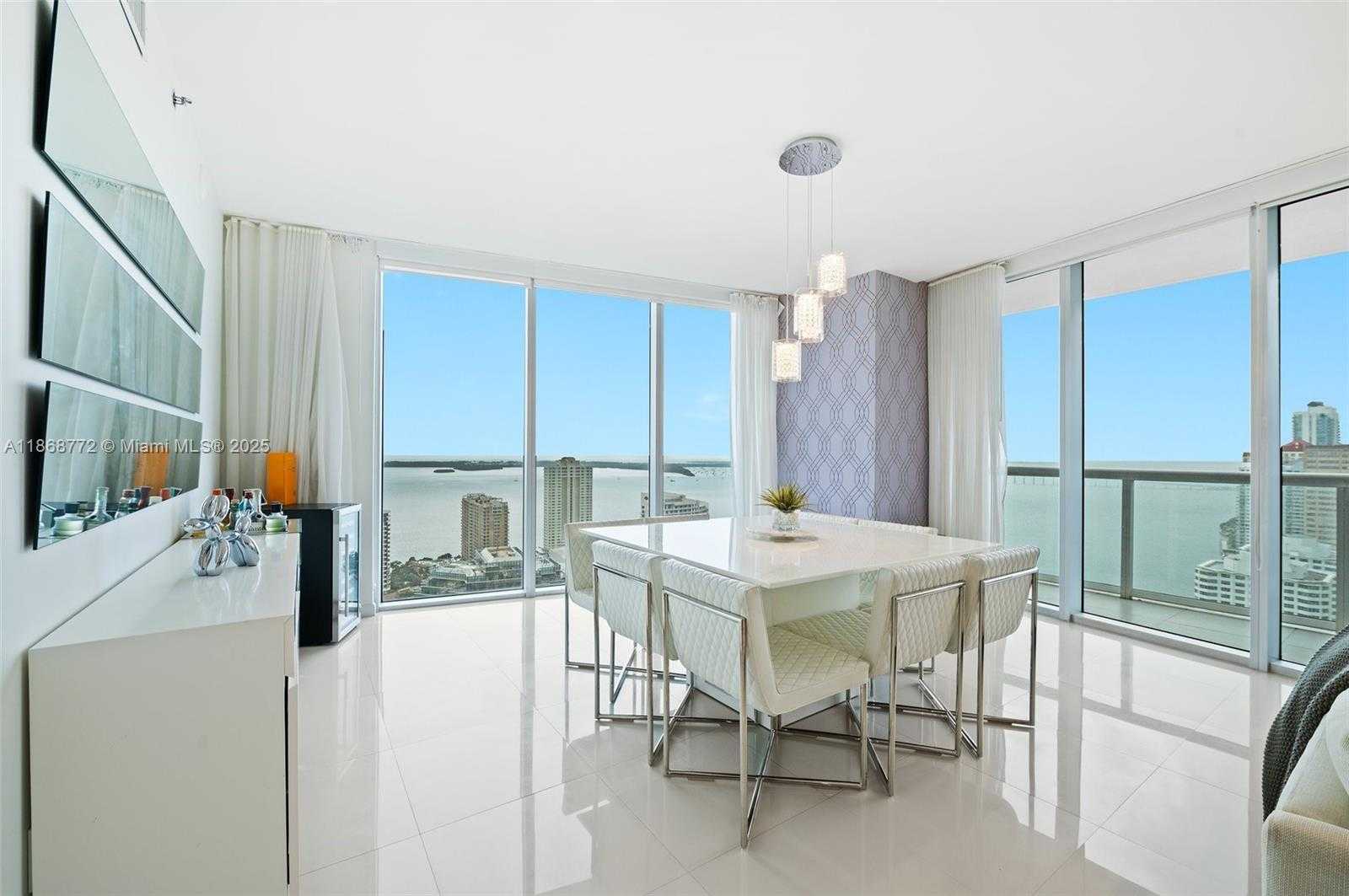 Small Image of 495 BRICKELL AVE #3301, Miami Number 3