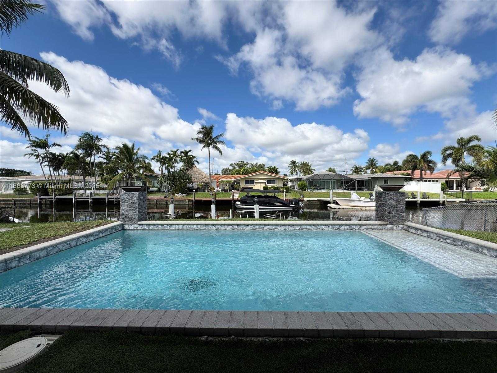 Small Image of 6311 NORTH EAST 20TH WAY #., Fort Lauderdale Number 3