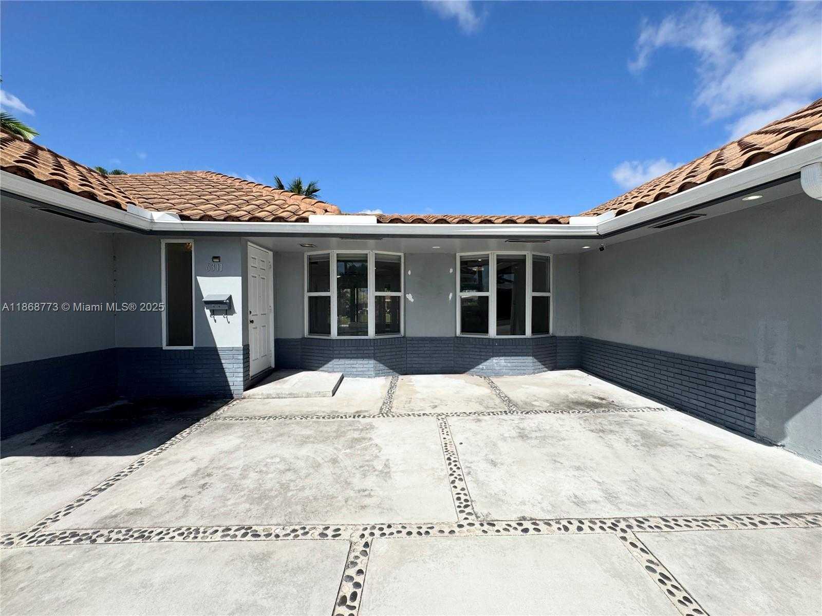 Small Image of 6311 NORTH EAST 20TH WAY #., Fort Lauderdale Number 60