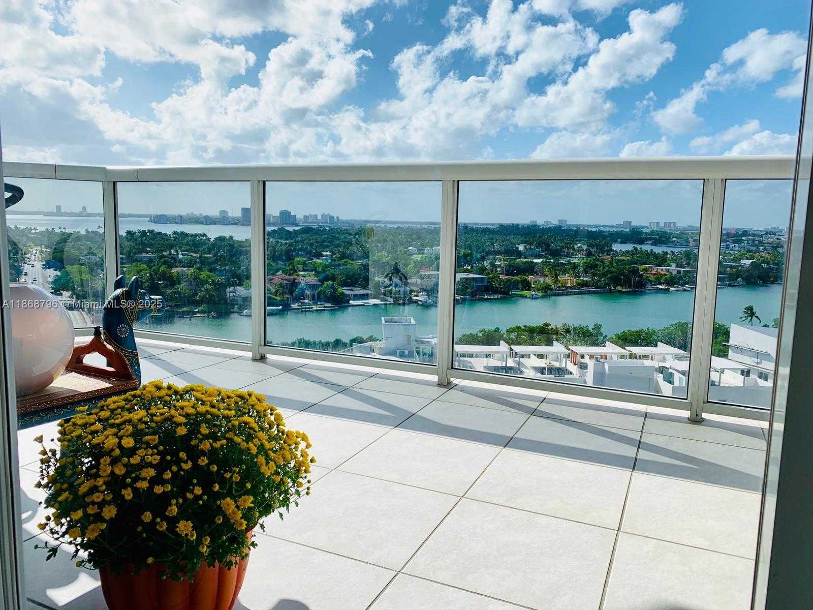 Small Image of 6301 COLLINS AVE #1606, Miami Beach Number 13