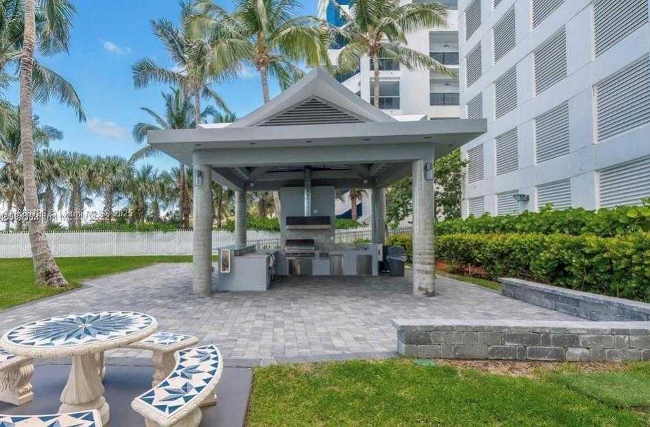Small Image of 6301 COLLINS AVE #1606, Miami Beach Number 15
