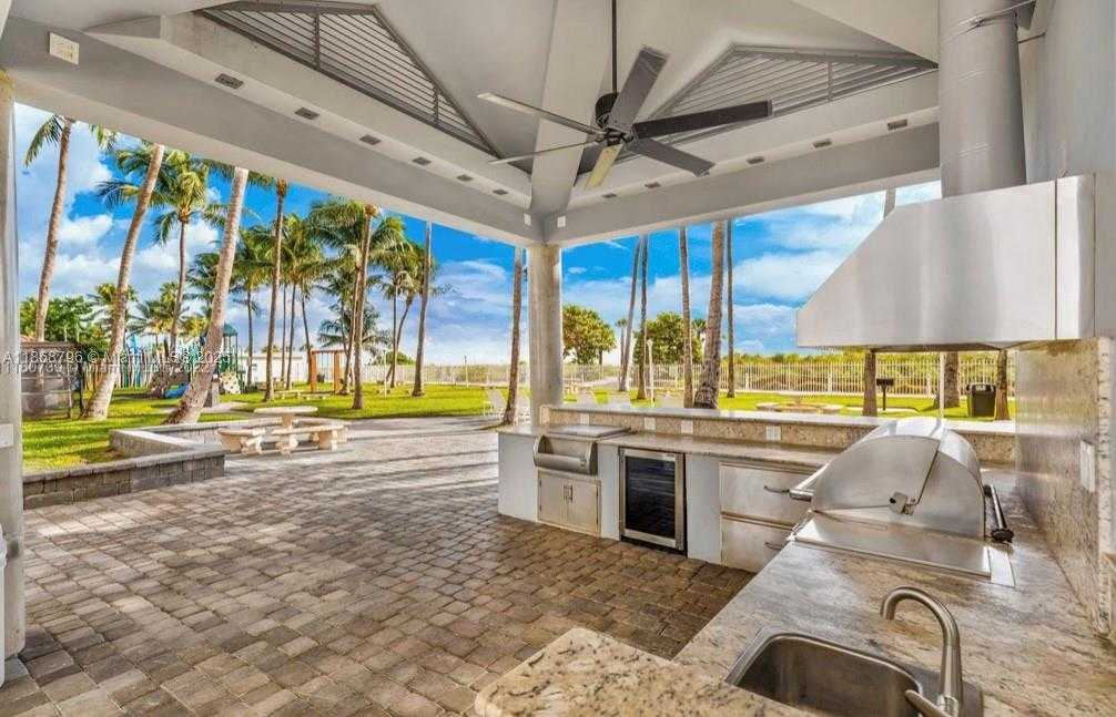 Small Image of 6301 COLLINS AVE #1606, Miami Beach Number 18