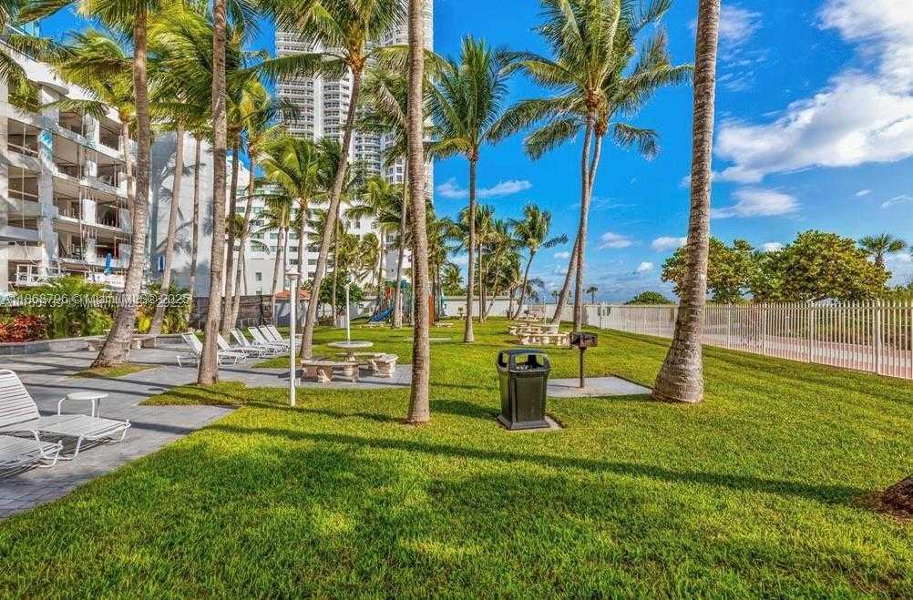 Small Image of 6301 COLLINS AVE #1606, Miami Beach Number 20