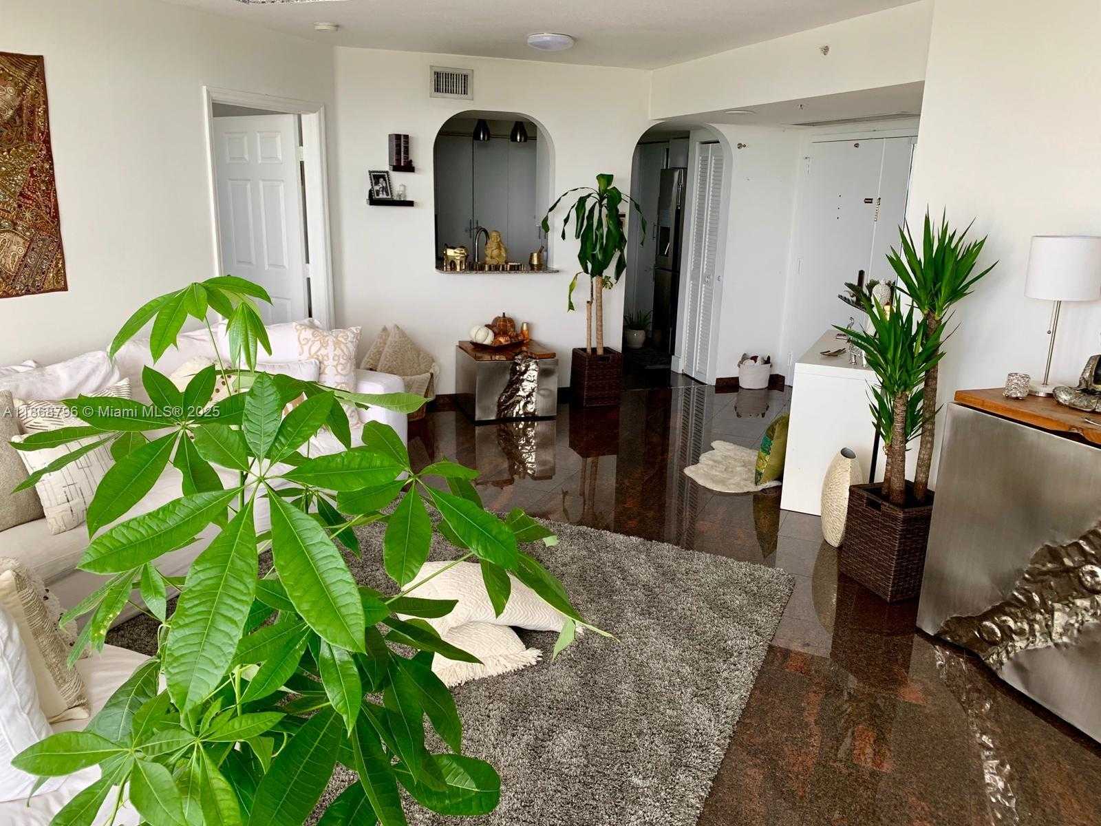 Small Image of 6301 COLLINS AVE #1606, Miami Beach Number 6