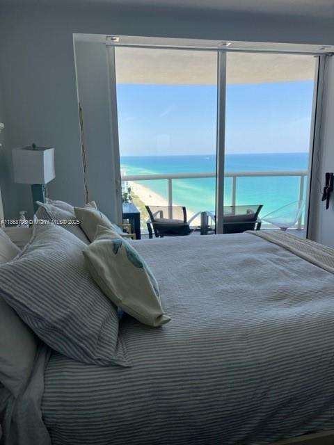 Small Image of 6365 COLLINS AVENUE #2811, Miami Beach Number 5