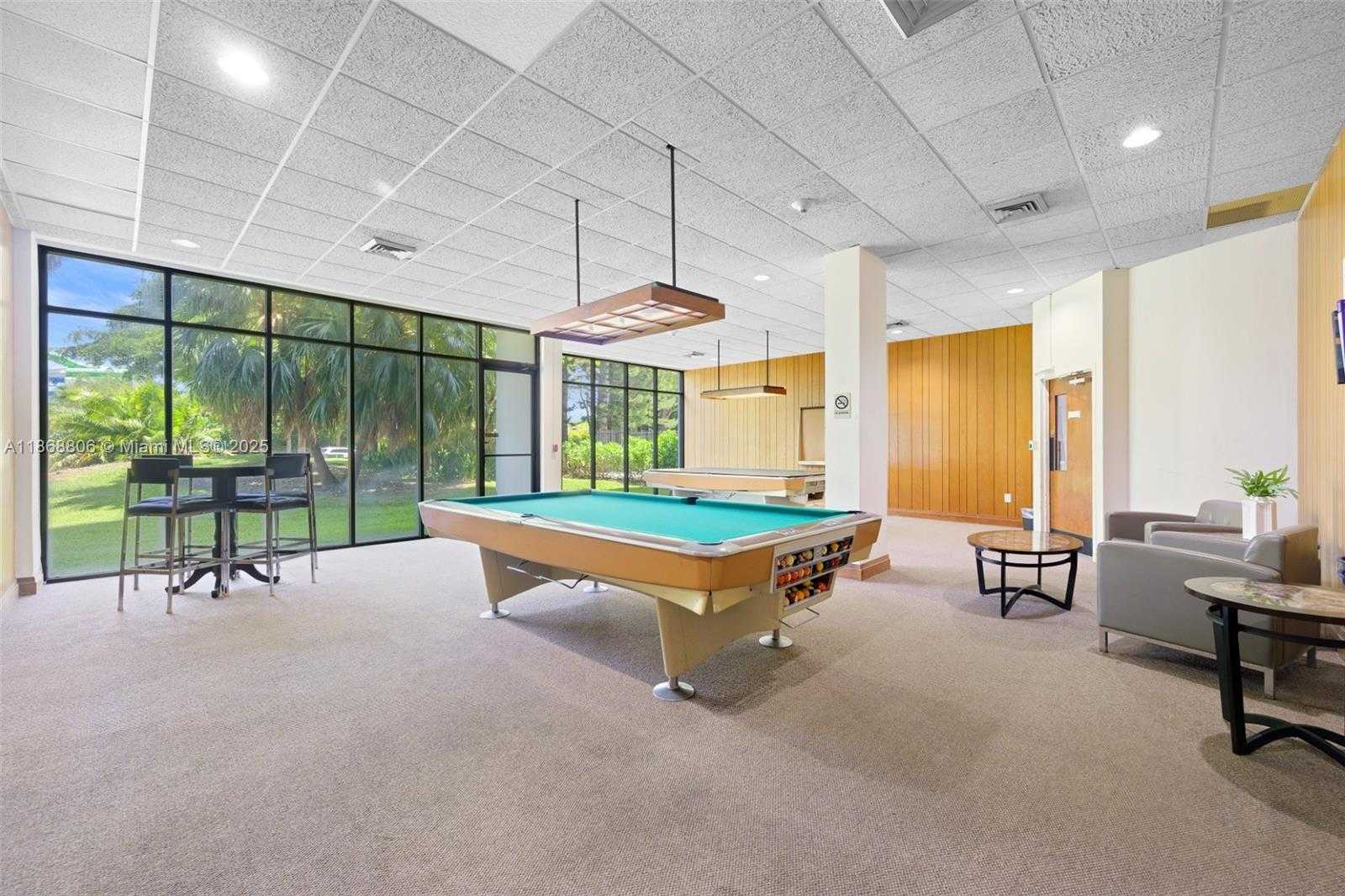 Small Image of 20100 WEST COUNTRY CLUB DR #1703, Aventura Number 19