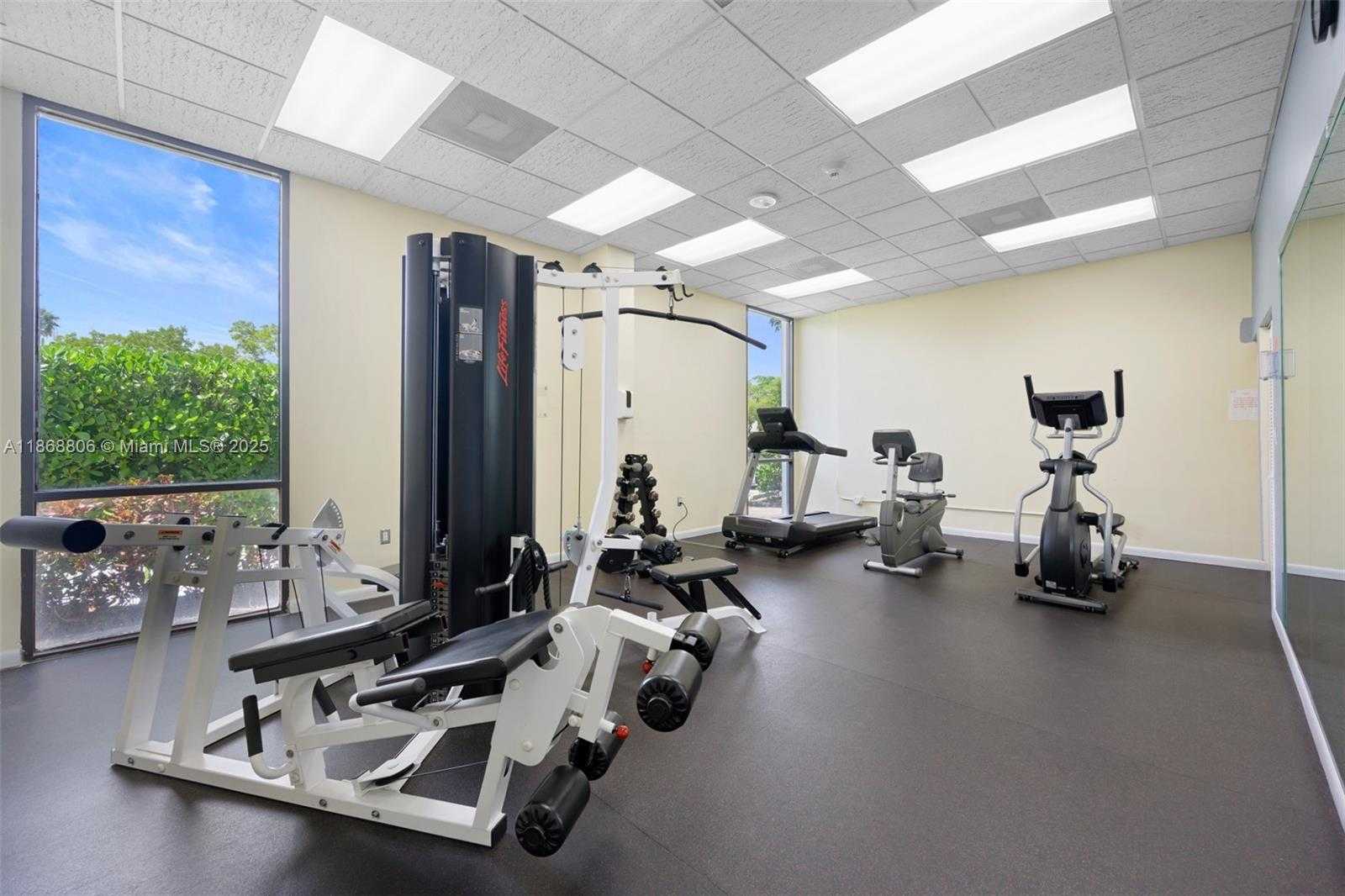 Small Image of 20100 WEST COUNTRY CLUB DR #1703, Aventura Number 21