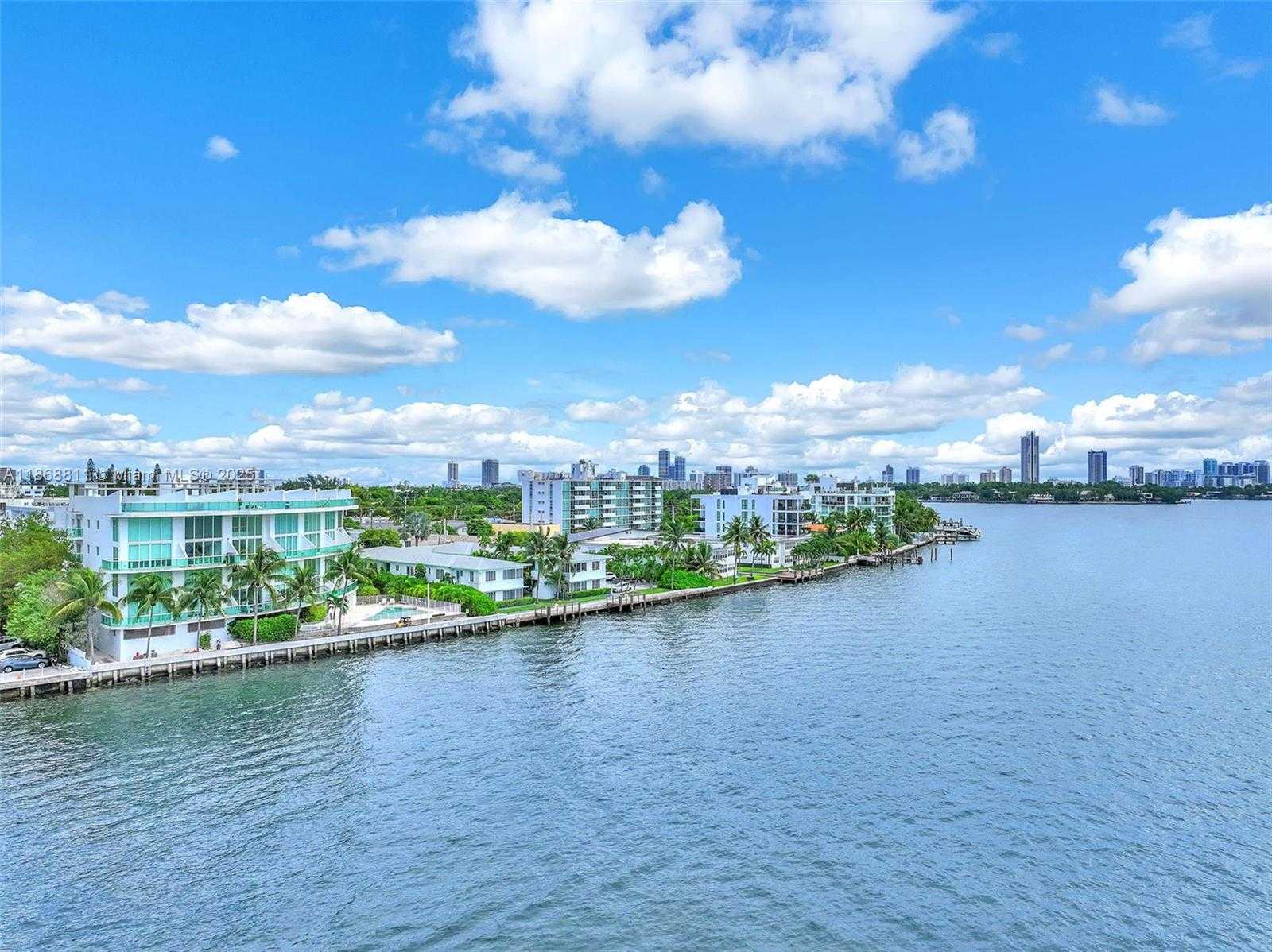 Small Image of 2000 BAY DR #204, Miami Beach Number 42