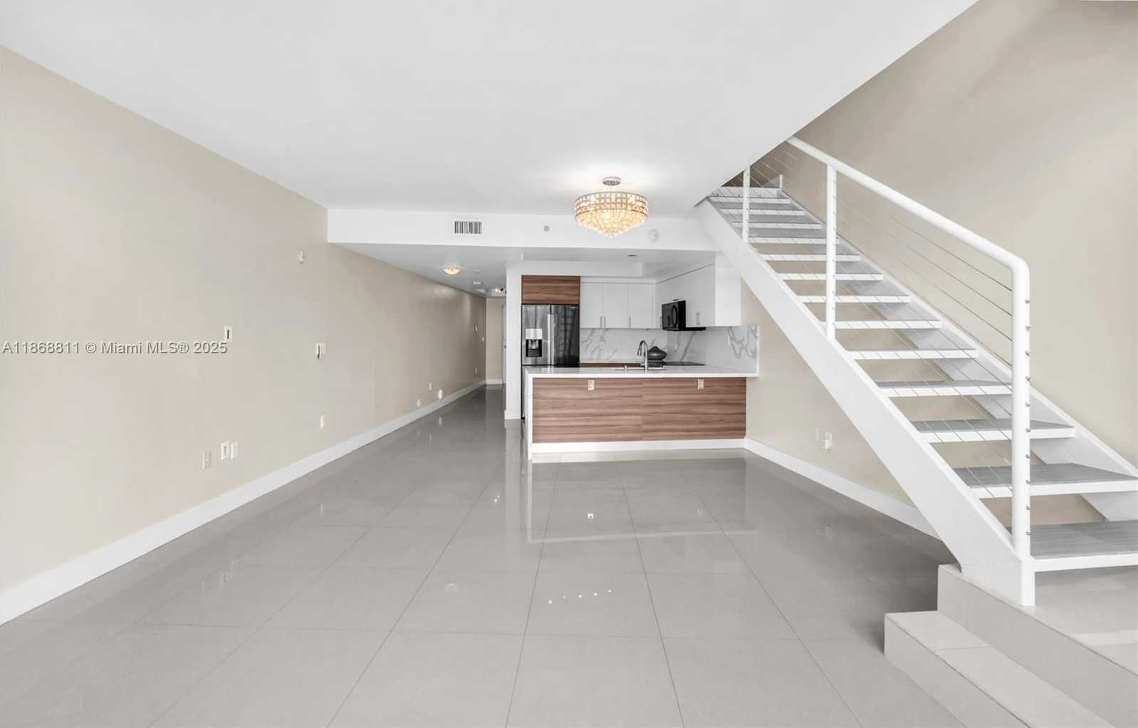 Small Image of 2000 BAY DR #204, Miami Beach Number 9