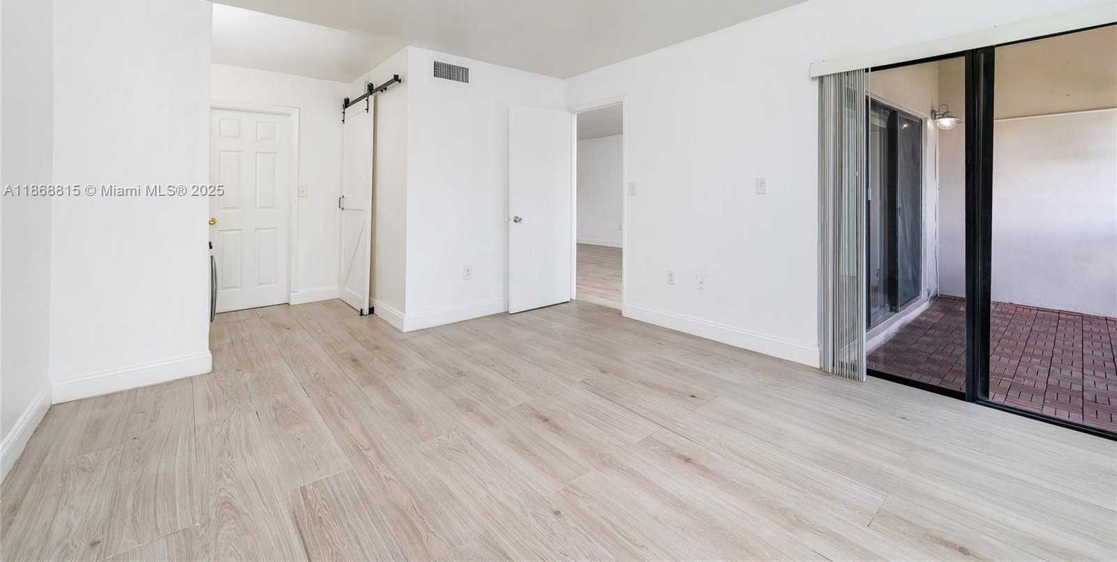 Small Image of 8875 FONTAINEBLEAU BLVD #204, Miami Number 14