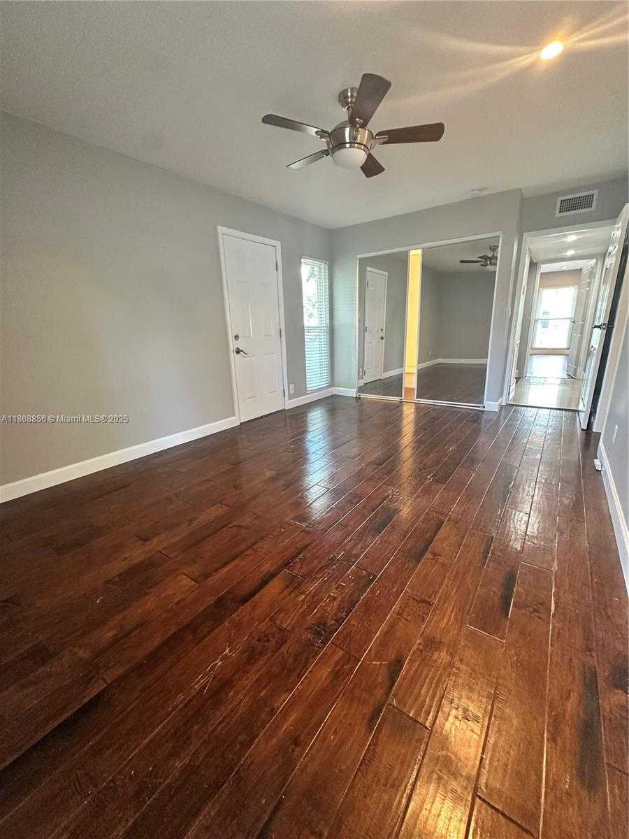Small Image of 8003 NORTH WEST 70TH AVE, Tamarac Number 11