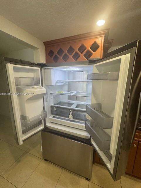 Small Image of 9351 FONTAINEBLEAU BLVD #B410, Miami Number 20