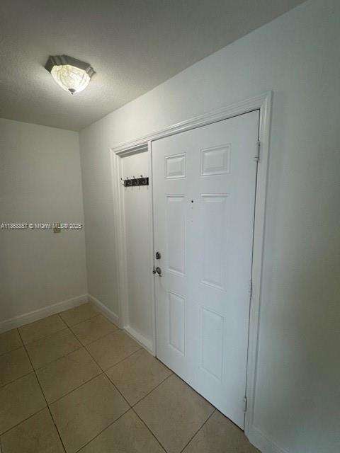 Small Image of 9351 FONTAINEBLEAU BLVD #B410, Miami Number 8