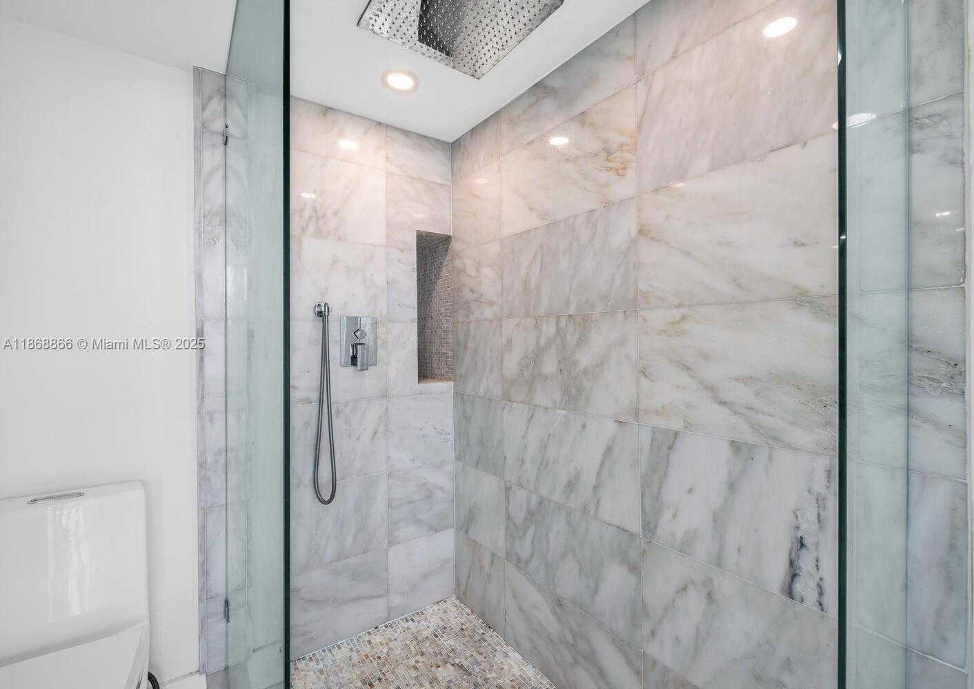 Small Image of 780 NORTH EAST 69TH ST #2007, Miami Number 18